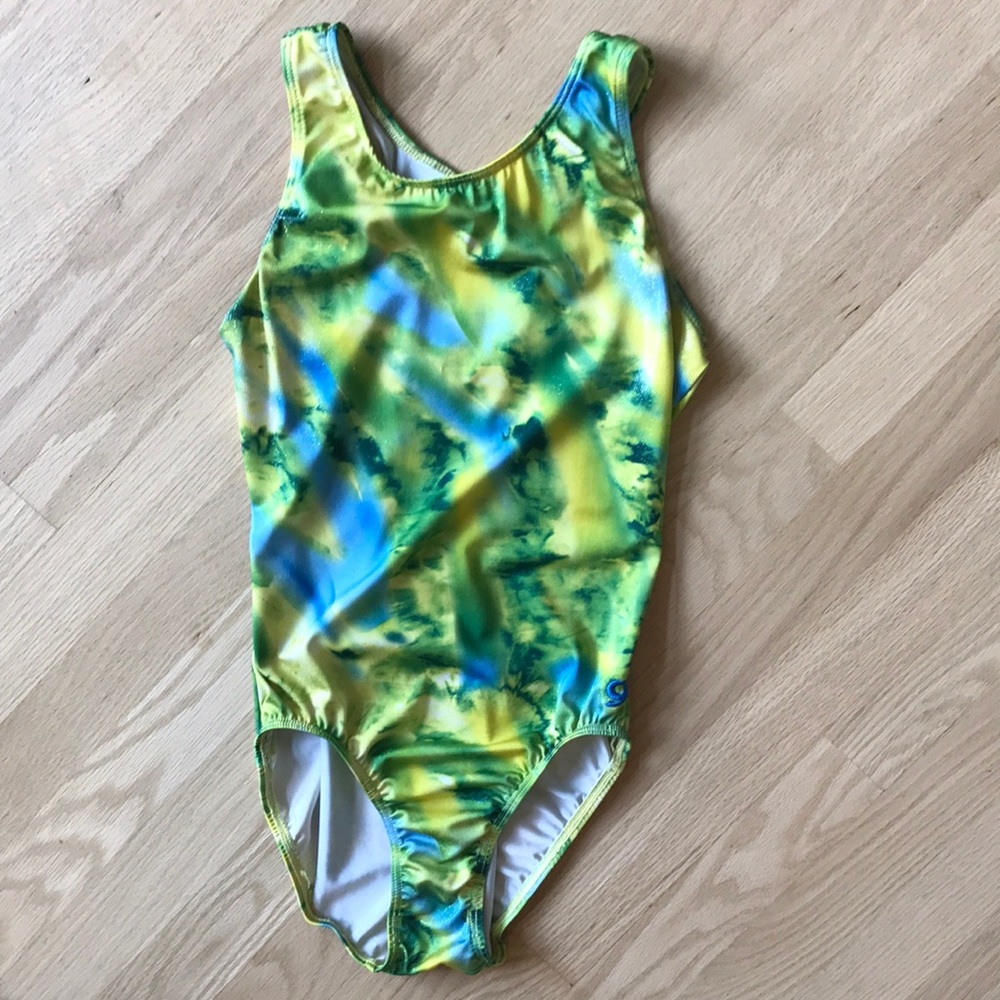 GK gymnastics leotard